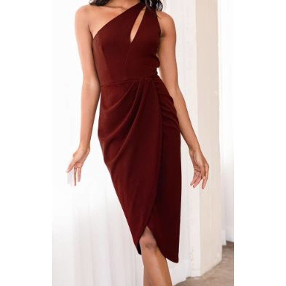 LULU'S SZ L So Flirty burgundy One-Shoulder Cutout Asymmetrical Dress NEW B115